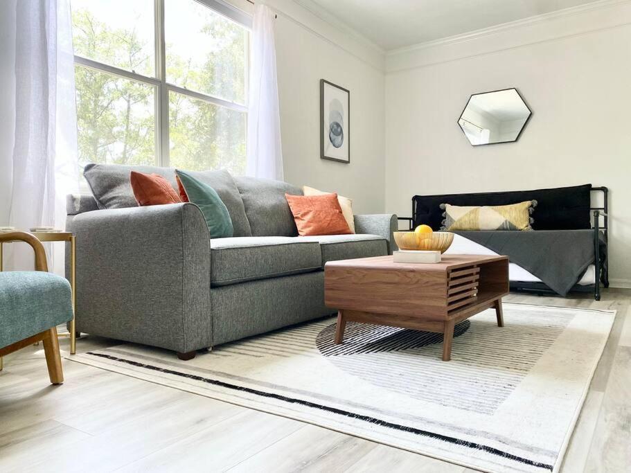Sanctuary Gainesville Bright 2 Bedroom King Condo Extérieur photo
